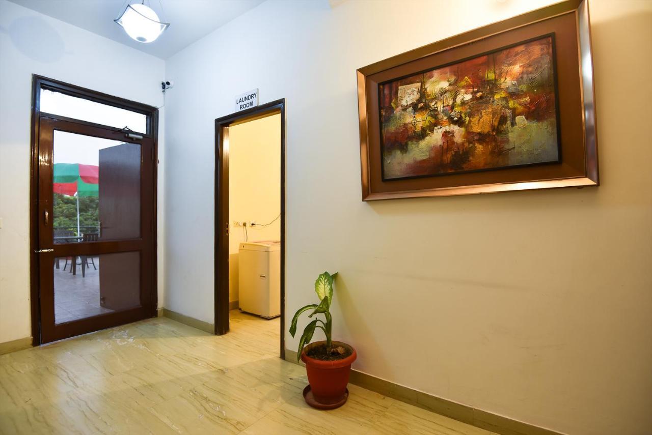 גורגאון Studio Serviced Apartments Near Fortis Hospital מראה חיצוני תמונה