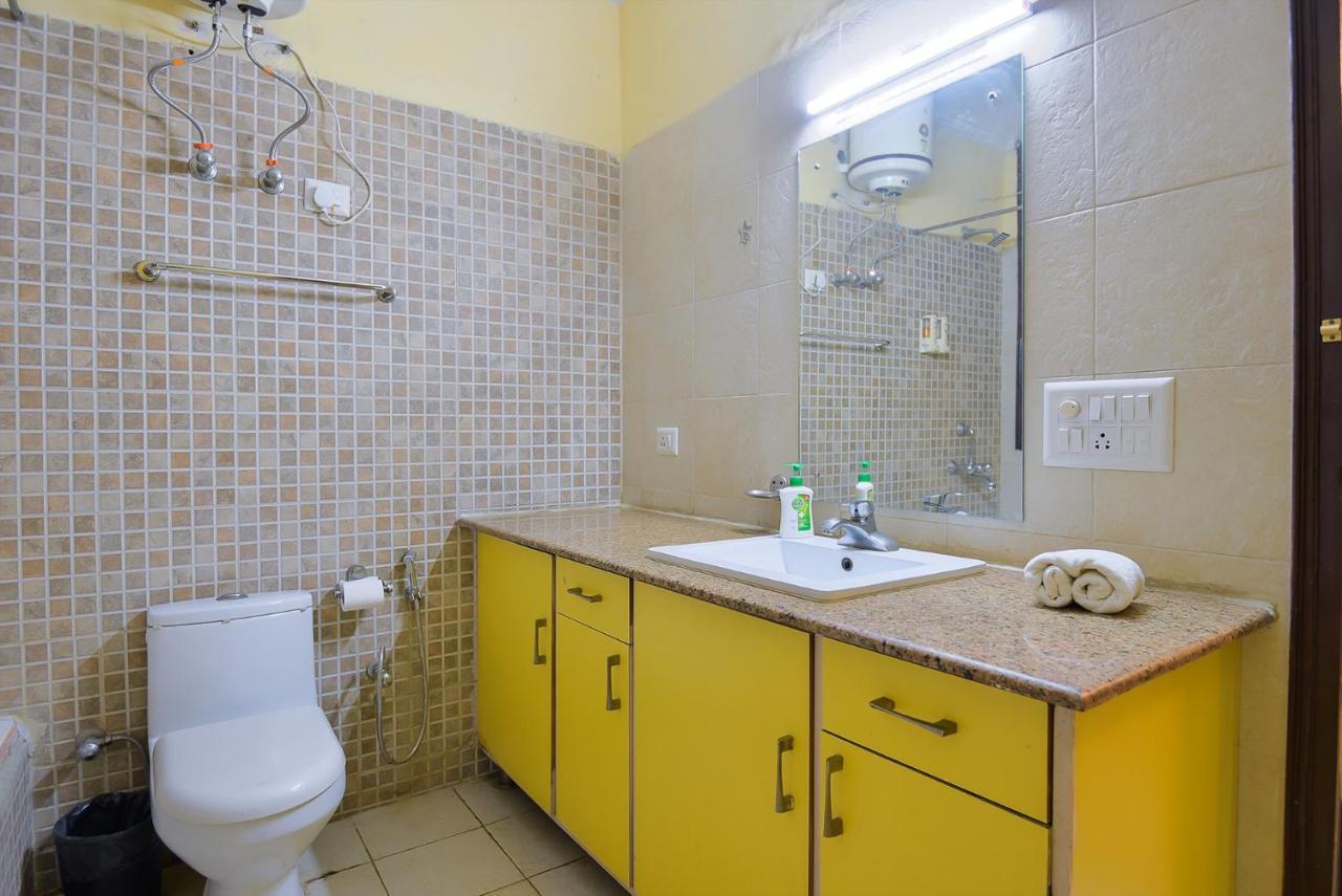 גורגאון Studio Serviced Apartments Near Fortis Hospital מראה חיצוני תמונה