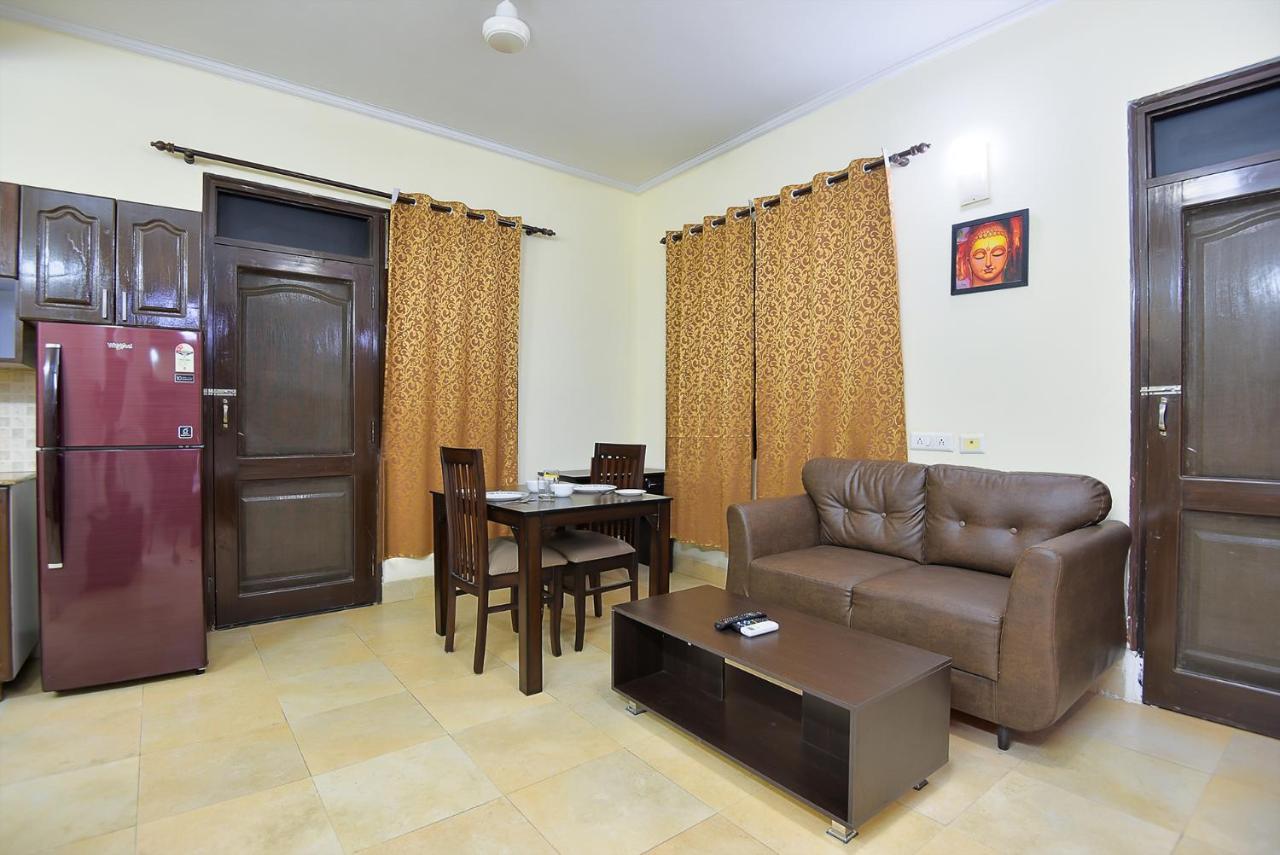 גורגאון Studio Serviced Apartments Near Fortis Hospital מראה חיצוני תמונה
