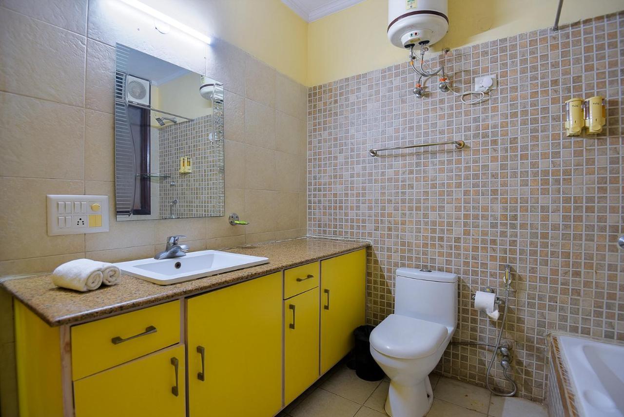 גורגאון Studio Serviced Apartments Near Fortis Hospital מראה חיצוני תמונה